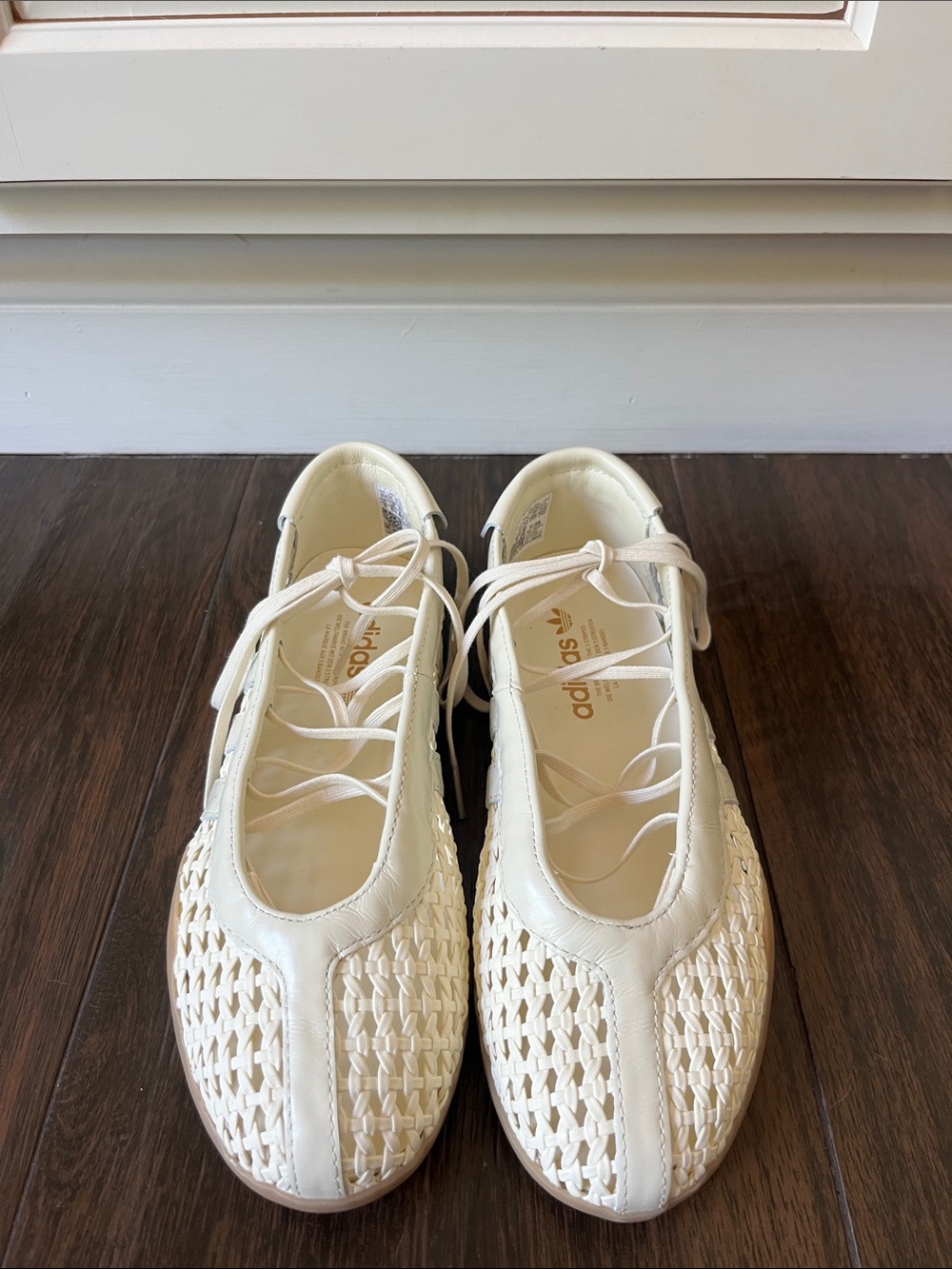 Like New! Adidas Originals Taekwondo Mei Ballet Flats - Picture 6 of 11